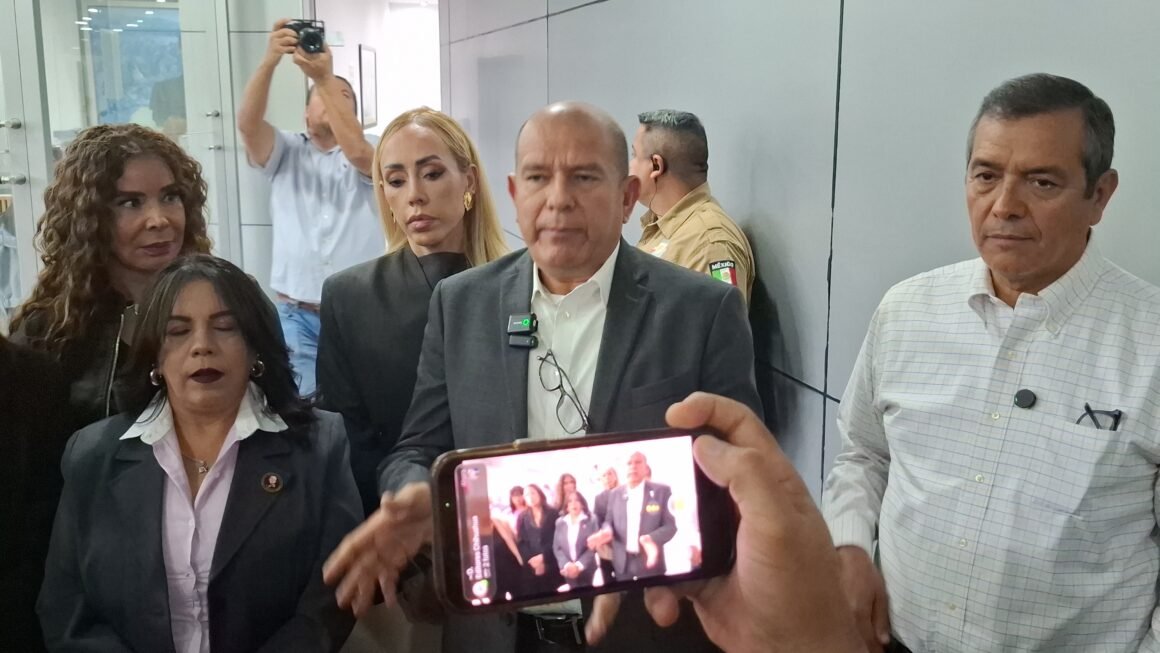 “El pueblo también cuenta”: Cuauhtémoc Estrada tras rechazo a reforma electoral