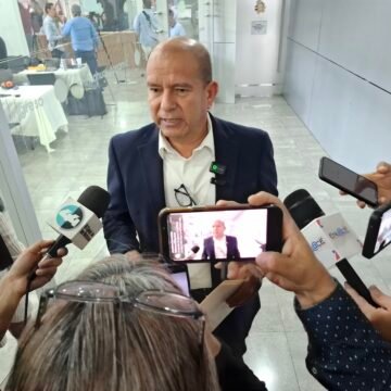 Defiende Cuauhtémoc Estrada donativo a Cuba y cuestiona críticas