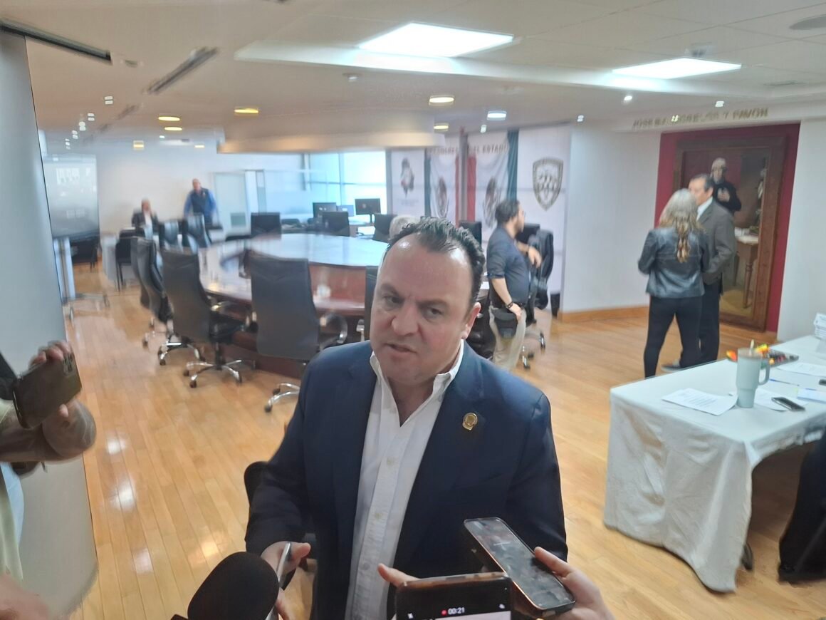 PRI está listo para competir solo o en alianza rumbo a 2027: Guillermo Ramírez