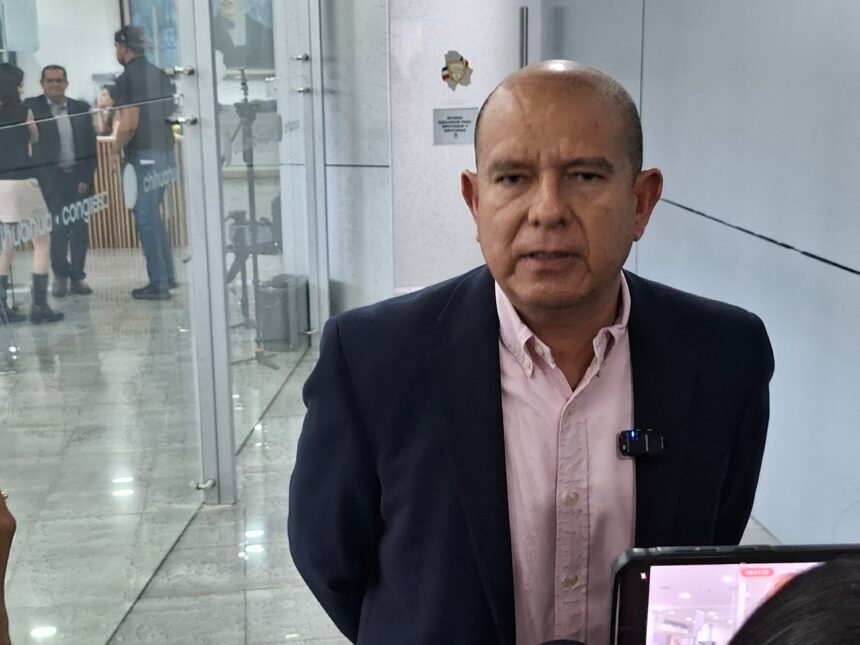 “Dirigencias deben actuar como árbitro y construir unidad”: Estrada; cuestiona a Brighite Granados