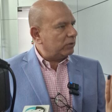 “No podemos aceptar que se nos impida subir a tribuna”: Cuauhtémoc Estrada