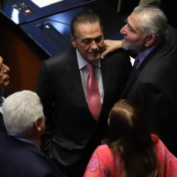 Plan B avanza sin revocación de mandato; PT se desmarca del artículo 35