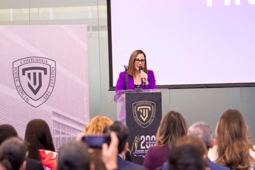 Realiza Poder Judicial de Chihuahua, Ciclo de Conferencias por Motivo del Mes de la Mujer