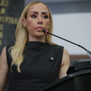 PAN vota en contra de transparentar sobreprecio de patrullas