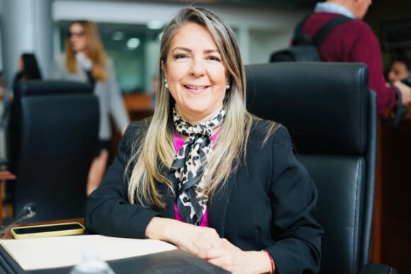 Cuauhtémoc Estrada mintió y traicionó a través de Óscar Castrejón al culparme injustamente: Rosana Díaz