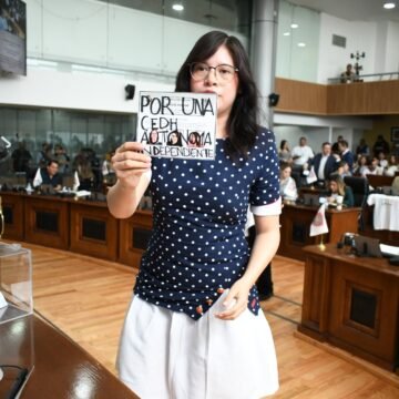 Entre gritos de “corruptos”, así se realizó el conteo de votos para la CEDH