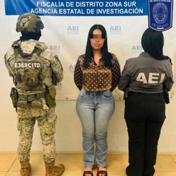 Capturan a mujer implicada en la desaparición de dos personas en Parral