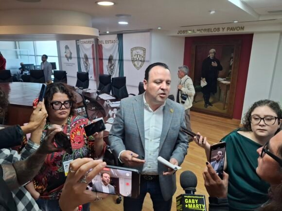 “Estamos tratando de vigilar y cumplir con la ley”: Guillermo Ramírez Gutiérrez responde a críticas por regulación de regidores