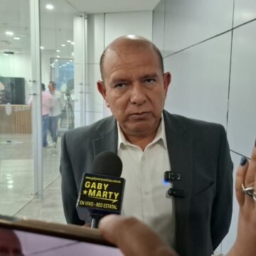 “Saquemos los asuntos de la congeladora”: Cuauhtémoc Estrada impulsa elección directa de regidores