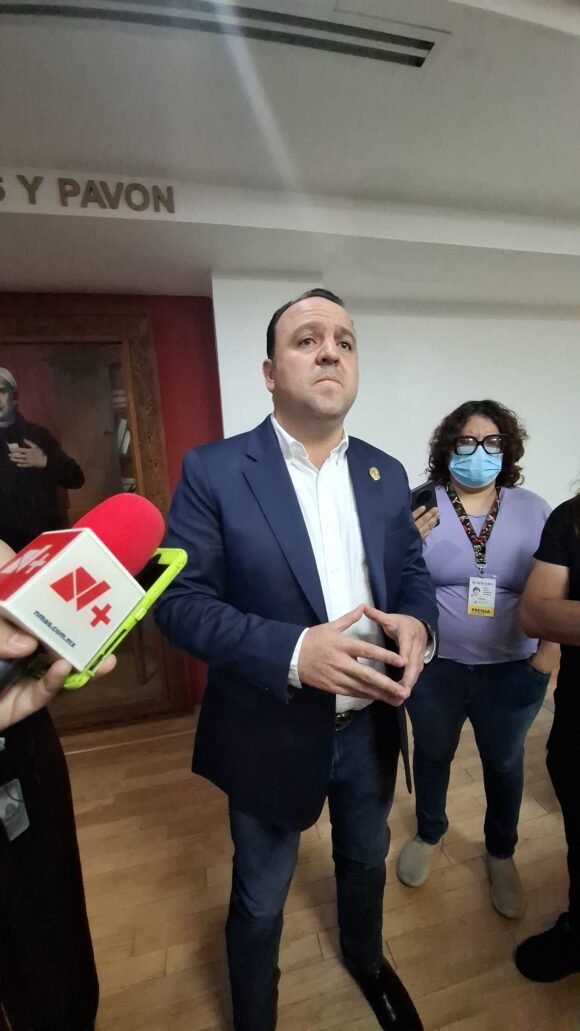 Cuestiona Guillermo Ramírez votos de Morena y MC en aprobación del “Plan B”