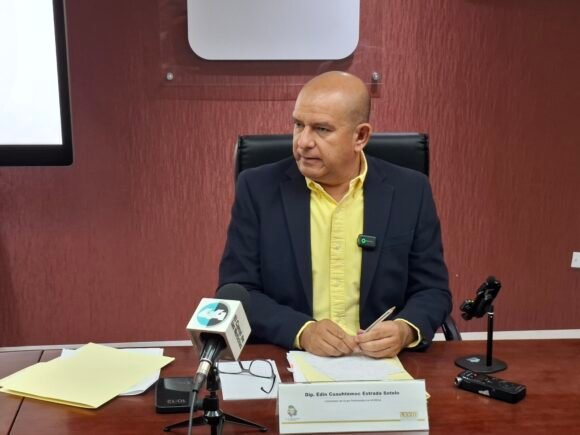 “Lo que se está discutiendo es que no se cumplió el procedimiento”: Cuauhtémoc Estrada sobre agentes extranjeros en Chihuahua