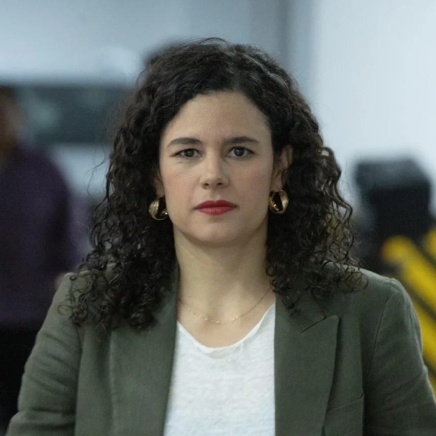 Luisa María Alcalde se mantiene en Morena, pero deja abierta posibilidad: “solo me voy si me llama la presidenta”