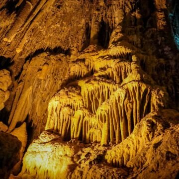 Un plan diferente esta Semana Santa: Invita DIF Municipal a las Grutas Nombre de Dios