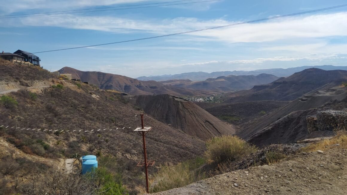 Emite Protección Civil alerta preventiva por descenso de temperaturas, viento fuerte y lluvia para el fin de semana