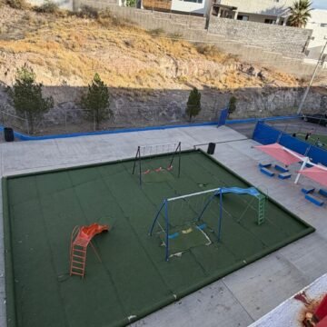 Padres de familia denuncian malas condiciones en canchas del Espabi