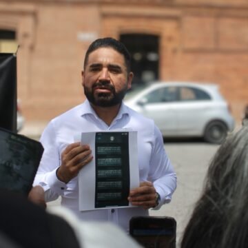 Francisco Sánchez denuncia a compañías telefónicas ante la Profeco por la extorsión a ciudadanos para que registren su línea celular