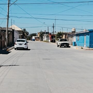 De una laguna a calles transitables: Gobierno Municipal realiza pavimentación en la colonia Rigoberto Quiroz