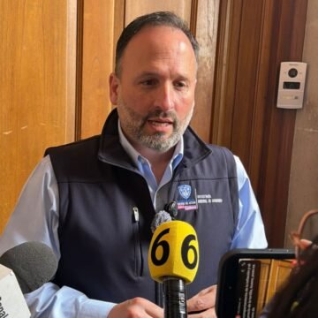 Inflación y alza en combustibles presionan la canasta básica; urge intervención federal: De la Peña