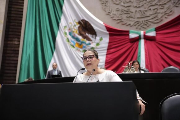 Lilia Aguilar impulsa reforma para frenar cierres abusivos de maquiladoras y garantizar derechos laborales