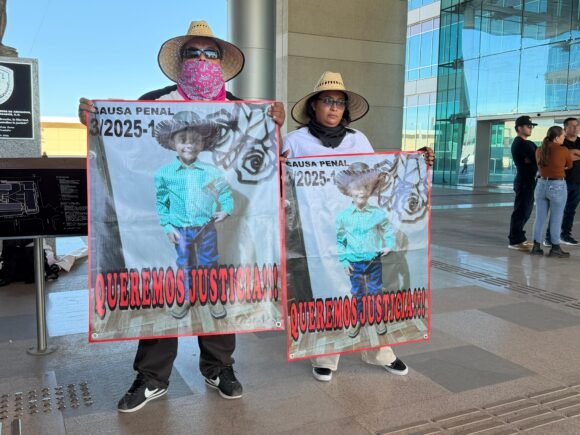 Exigen justicia por muerte de menor tras presunta negligencia médica en el Hospital Palmore