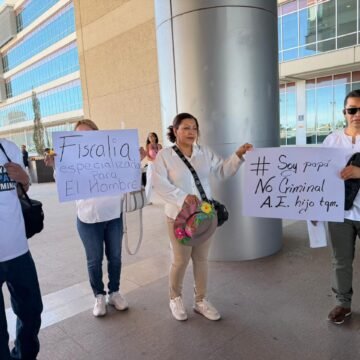 “Soy papá, no criminal”: marchan del Poder Judicial al Congreso y llaman a sumarse en Palacio de Gobierno