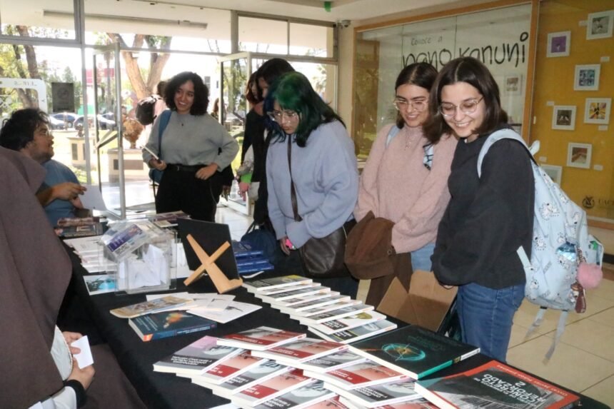 UACH promueve la lectura en vacaciones con recomendaciones literarias