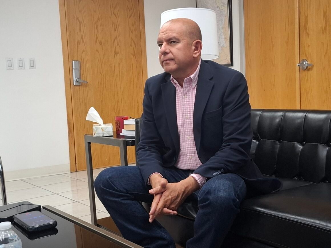 “¿Confías en el INE o no?”: Morena acusa incongruencia del MCPRIAN por señalamientos de omisión en caso Rocha Moya