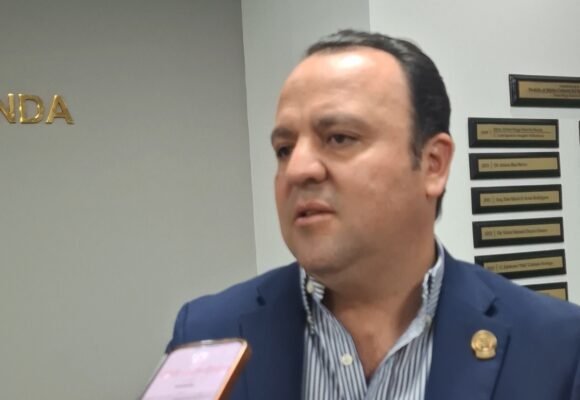 “Que se investigue dentro del marco legal”: Guillermo Ramírez sobre indagatoria encabezada por Ulises Lara