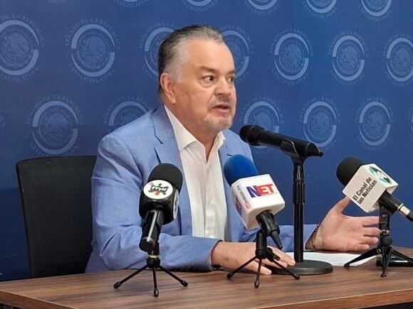 “Fue una reunión interna”: Mario Vázquez evita dar detalles sobre encuentro panista con Maru Campos y Daniela Álvarez