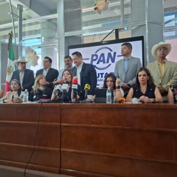20260519_081834 “Están cavando su propia tumba”: Daniela Álvarez a Morena por marcha y acusaciones