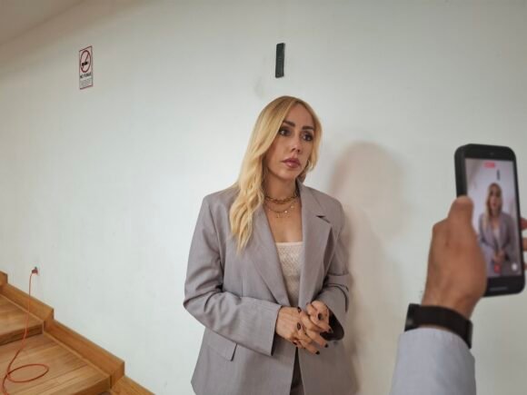 “Me parece muy sospechoso”: Brenda Ríos cuestiona arranque y costo de la Poniente 5