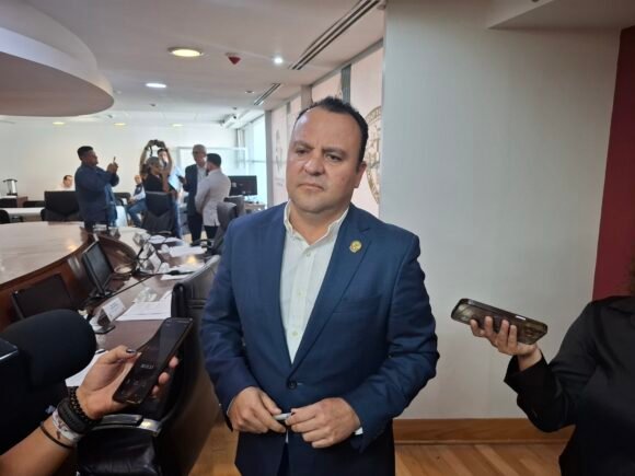 20260521_105457 “Cualquier acusación debe estar sustentada en pruebas”: Guillermo Ramírez sobre señalamientos de Maru contra Andrea Chávez y Ariadna Montiel