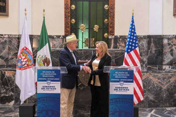 En 2024, Maru Campos expresó ante Ken Salazar voluntad de trabajar con México y Estados Unidos en combate al narcotráfico
