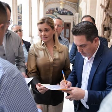 Maru y César Jáuregui van como testigos