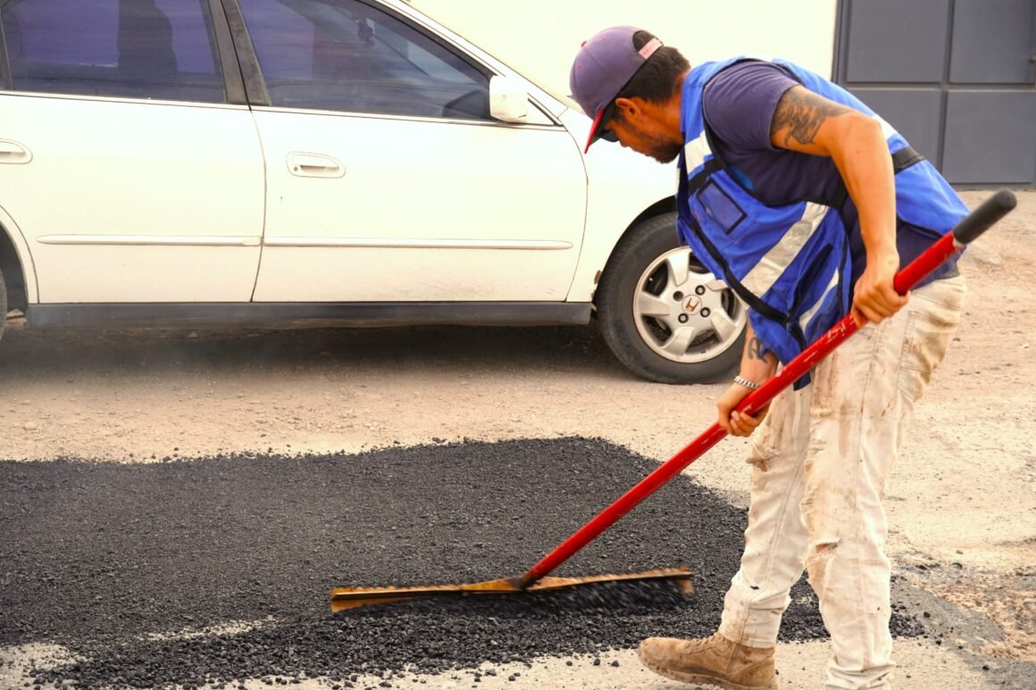 IMG-20260501-WA0027 Atienden más de mil 100 baches en una semana en Chihuahua