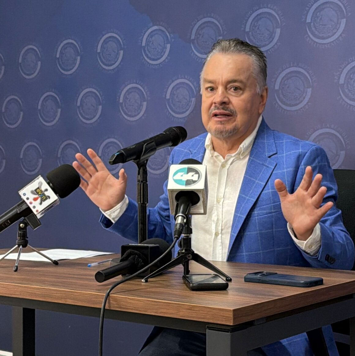 “Es un riesgo para la democracia”: Mario Vázquez critica posible llegada de Ariadna Montiel a Morena