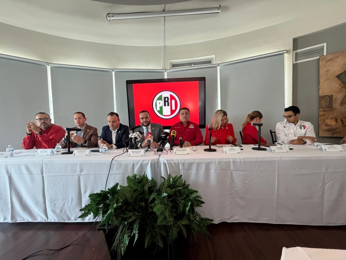 IMG-20260514-WA0041 Alejandro Domínguez rechaza llamado a la prudencia de Monreal y afirma que casos de Rocha Moya y Maru Campos son casos distintos