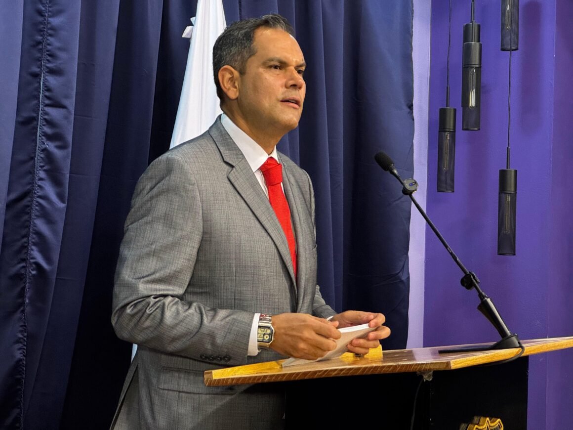 IMG-20260518-WA0031 “No instalaste a tiempo, te penalizo”: Loya explica sanciones contra Seguritech por Centinela