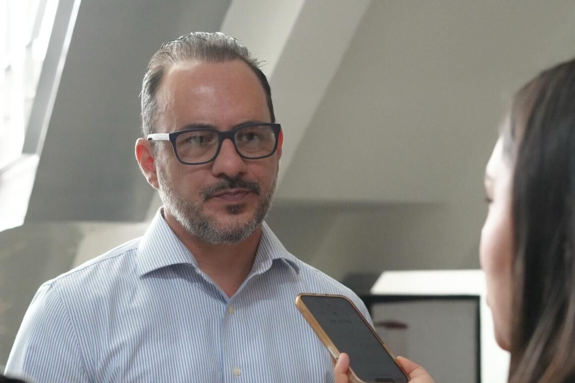 IMG-20260522-WA0018 “Aquí Morena se topó con Chihuahua”: Soto alerta riesgo autoritario en reforma de Monreal