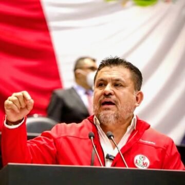 “La FGR actúa fuera del Código Nacional de Procedimientos Penales”: Álex Domínguez