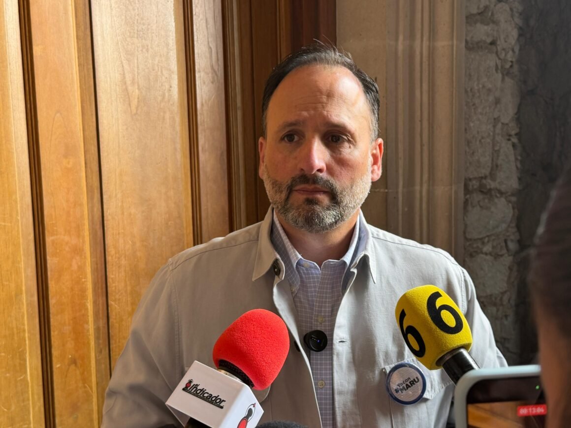 Santiago de la Peña desconoce quién pagará concentración de apoyo a Maru Campos