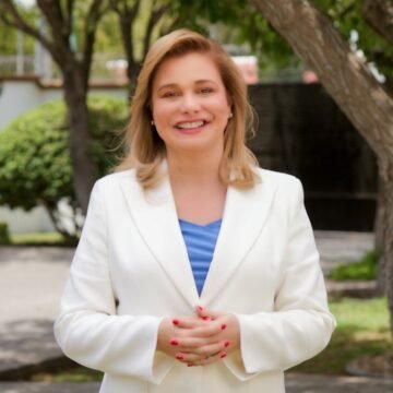 Crean sitio web en defensa de Maru Campos ante señalamientos de Morena