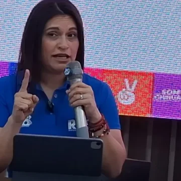 “Andrea y Cruz son la misma basura y tienen cercanía con el crimen organizado”: Rocío González