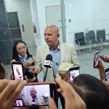 “No me gustan los casinos ni las apuestas”: Cuauhtémoc Estrada rechaza reto de Alfredo Chávez y asegura que sí hubo camiones en movilización de Maru
