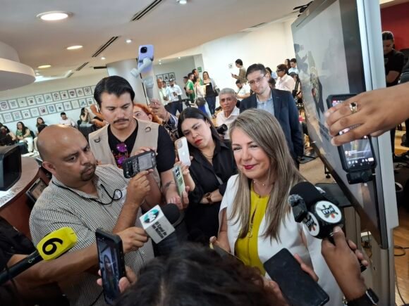 Rosana Díaz ratifica ruptura con Morena y acusa uso político de su caso tras salida de la bancada