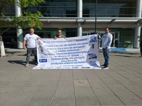 Padres denuncian uso de denuncias como mecanismo para suspender convivencias con sus hijos