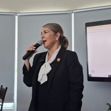 Rosana no suelta el tema
