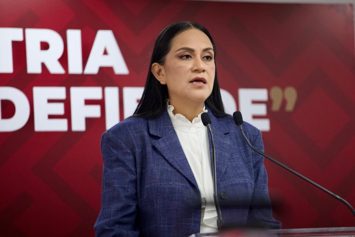“Traidores defendiendo a traidores”: Ariadna Montiel se lanza contra Maru Campos, Calderón y Fox tras evento del PAN