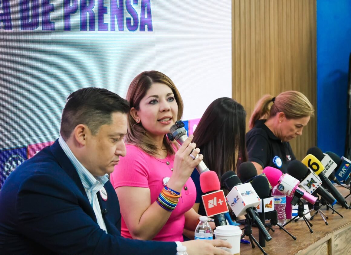 “No tengo favoritos, los quiero mucho a todos”: Daniela Álvarez sobre medición de aspirantes rumbo a 2027