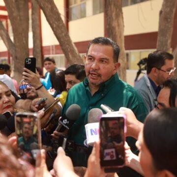 IMG-20260611-WA0017 “Dicen que no es dedicatoria, pero yo sentí la pedradota”: Cruz Pérez Cuéllar acusa intento de dedicatoria en reforma electoral